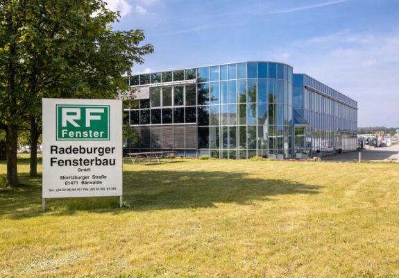 Über uns_Schneider Gruppe_RF_Radeburger Fensterbau (4) Über uns_Schneider Gruppe_RF_Radeburger Fensterbau (4)